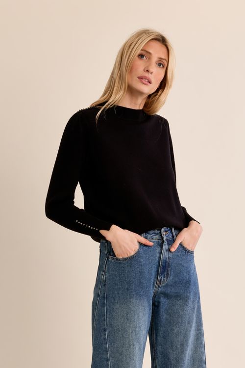 Straight sweater, beaded details