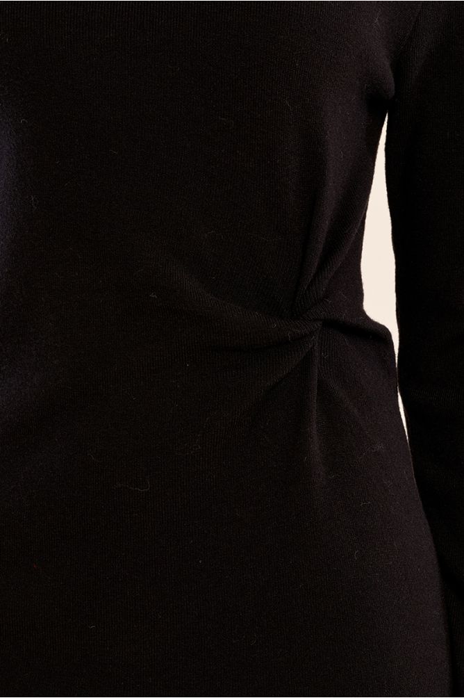 Robe longue, croisée