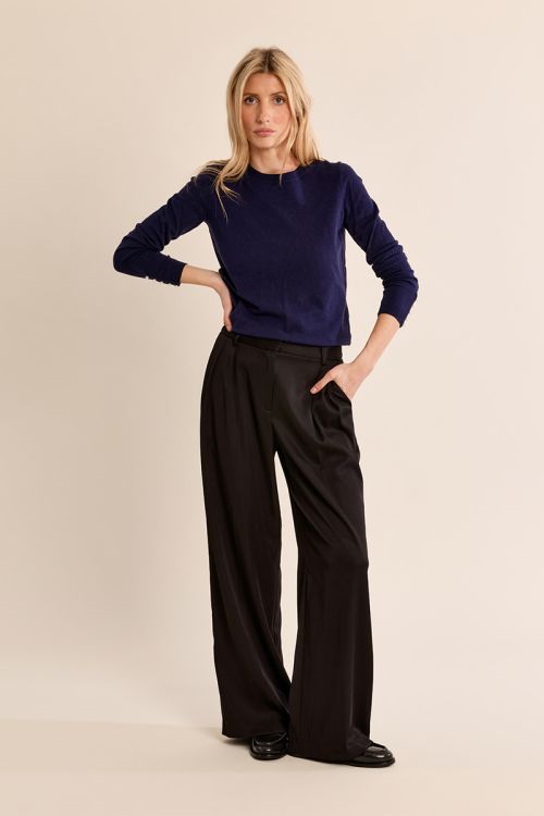 Fine knit top