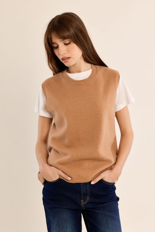 Pull sans manches, dos nu