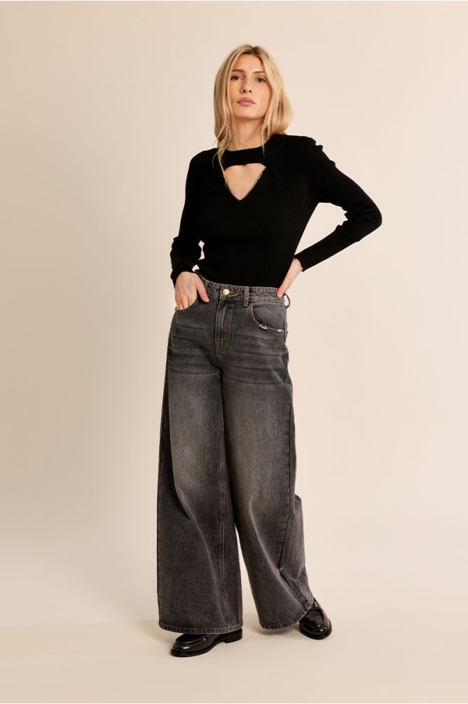 Pull en maille côtelée avec ouverture