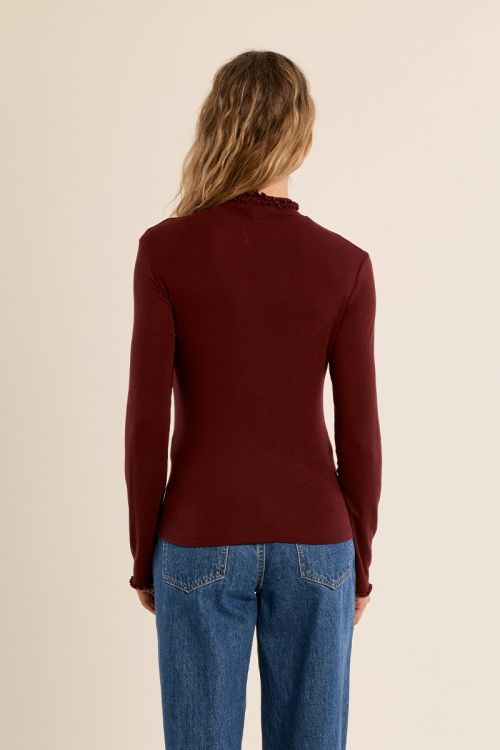 Sous-pull, col festonné