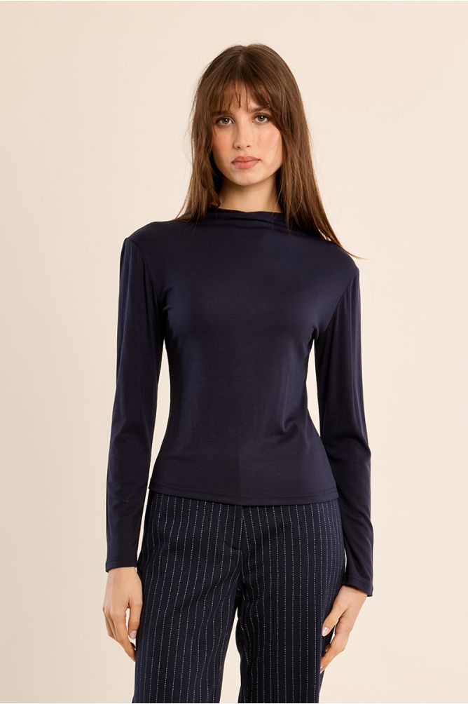 Jersey de manga larga cuello cerrado