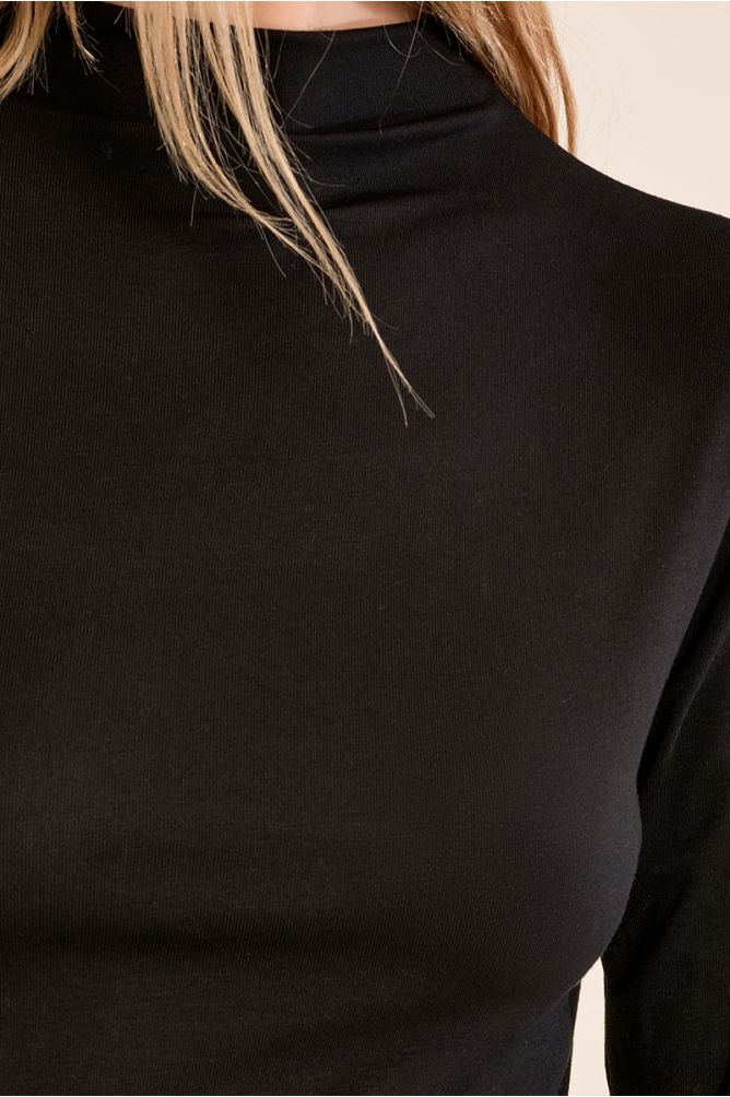 Sous-pull fin