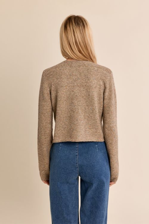 Short, fitted cardigan