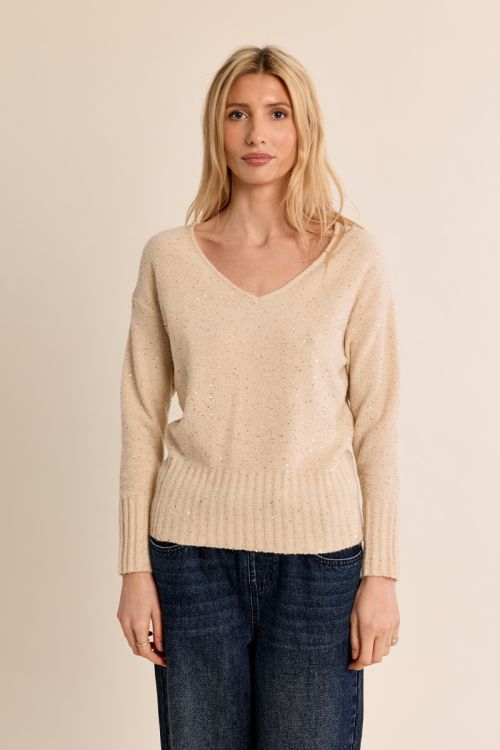 Pull fin, orné de sequins