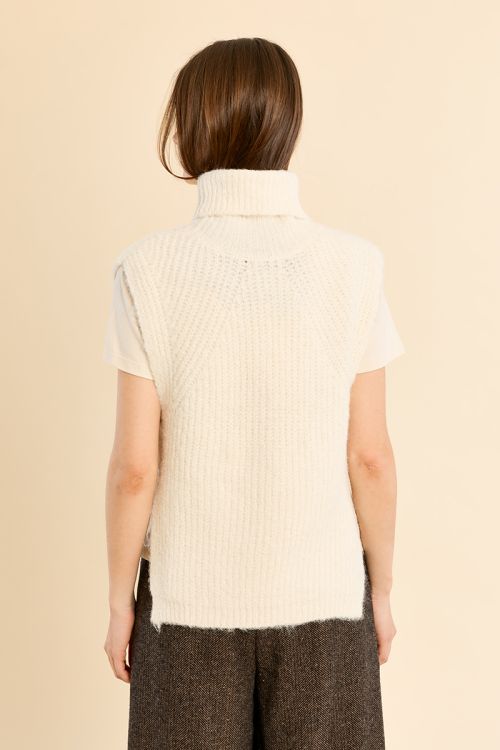 Pull col roulé en maille, sans manches