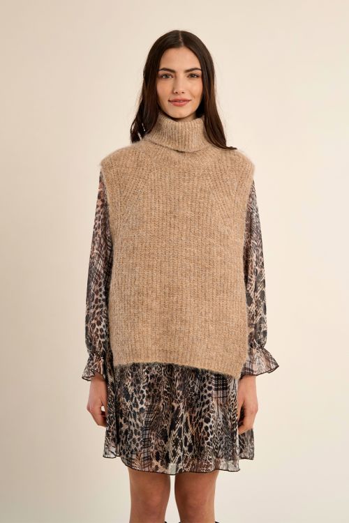 Pull col roulé en maille, sans manches