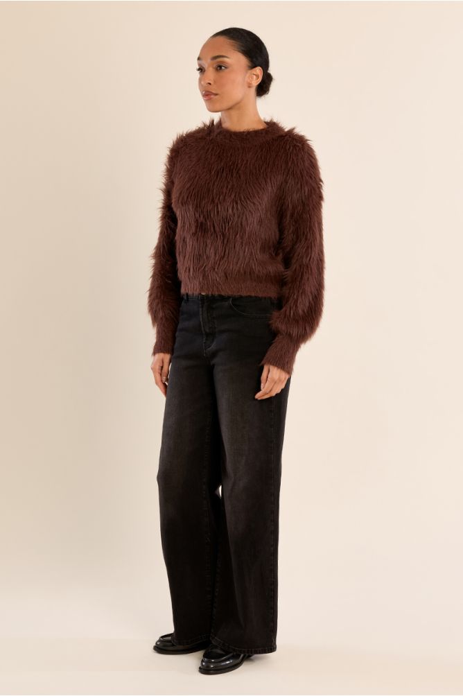 Pull droit, duveteux