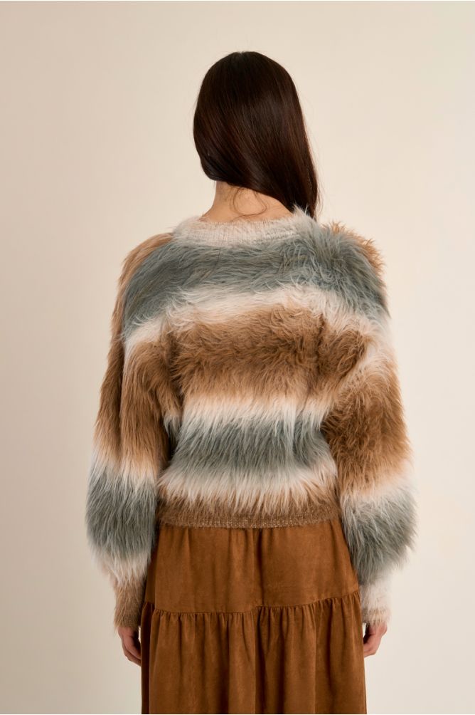 Pull rayé, duveteux