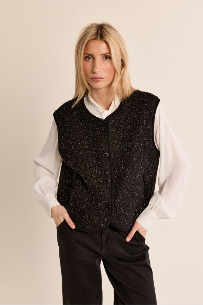 Textured, sleeveless jacket