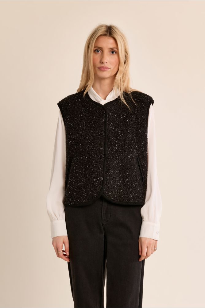 Textured, sleeveless jacket