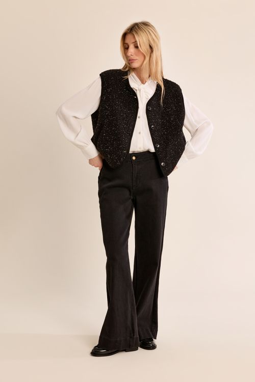 Textured, sleeveless jacket