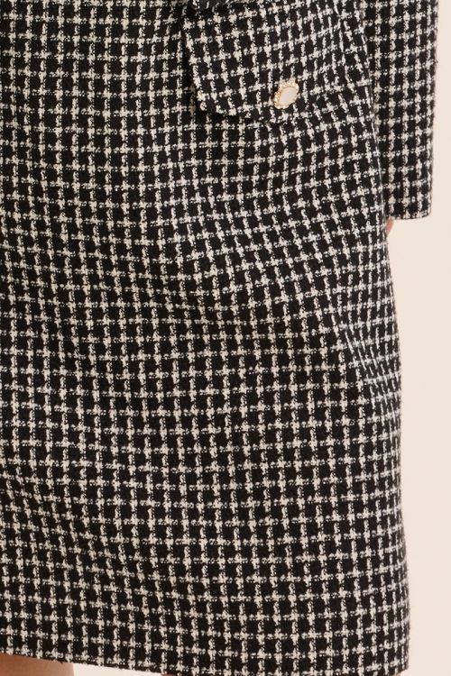 Falda corta en tejido de tweed 