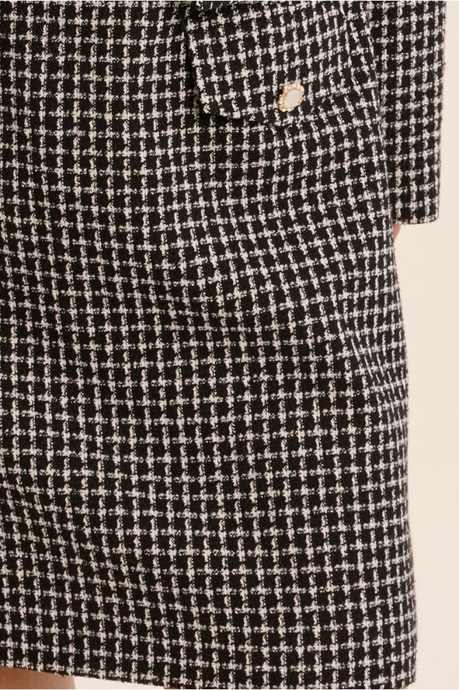 Falda corta en tejido de tweed 