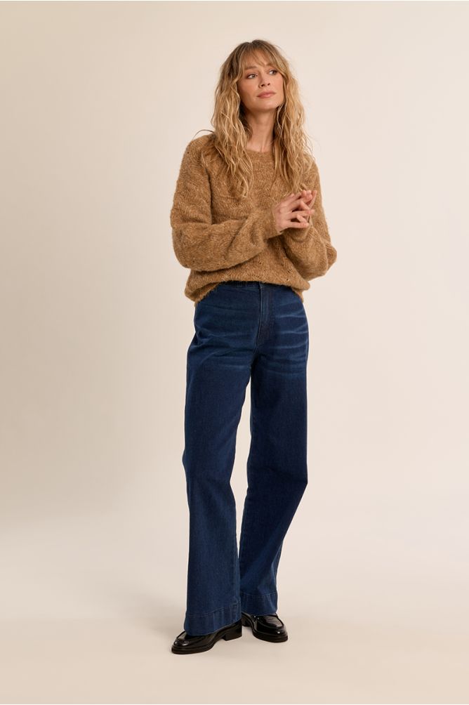 Pull en maille, détails ajourés