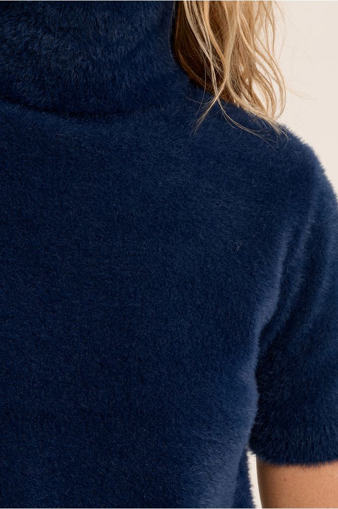 Pull duveteux, sans manches