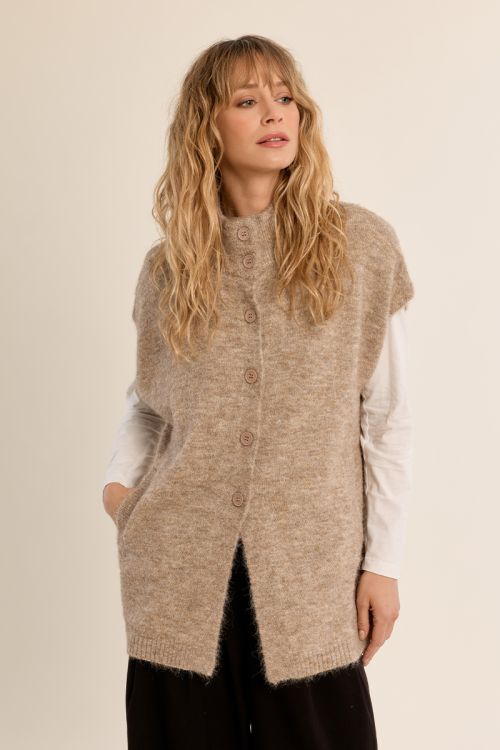Gilet sans manches, col montant
