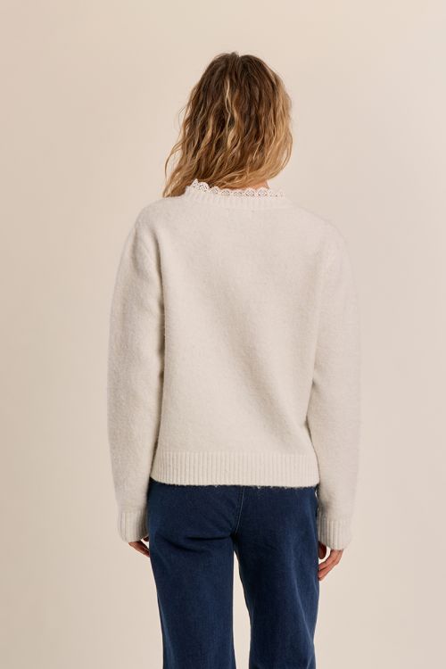 Knitted sweater, lace collar