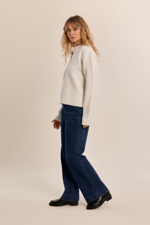 Pull en maille, col dentellé