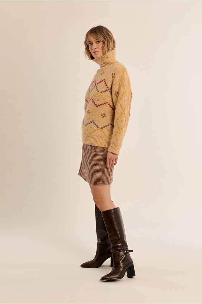 Pull en maille col roulé, à motif