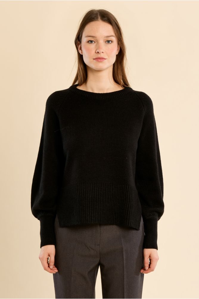Crop-knit sweater, balloon sleeves