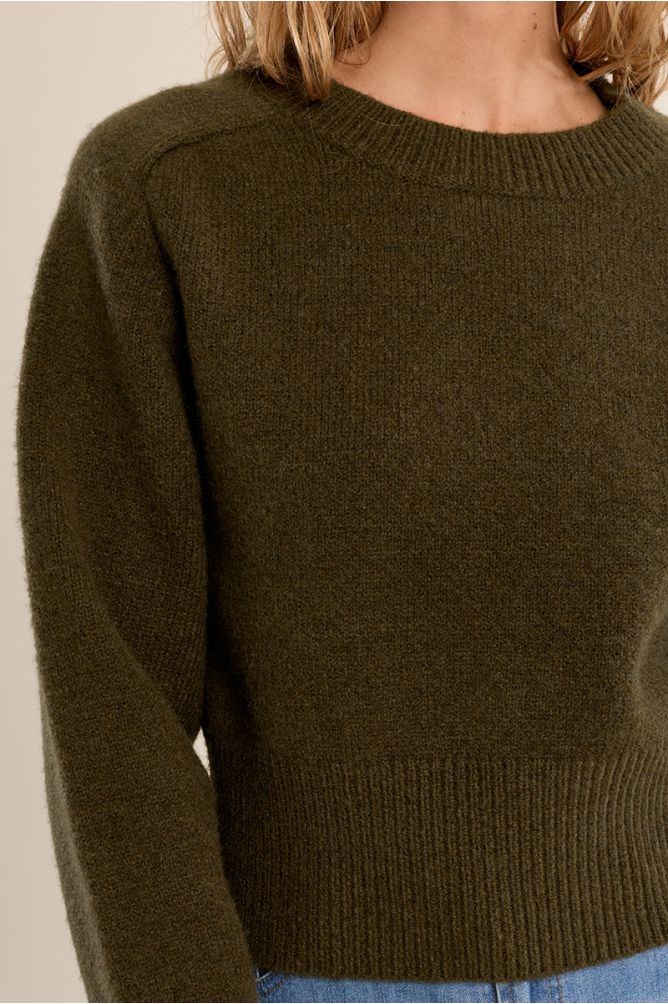 Pull crop côtelé