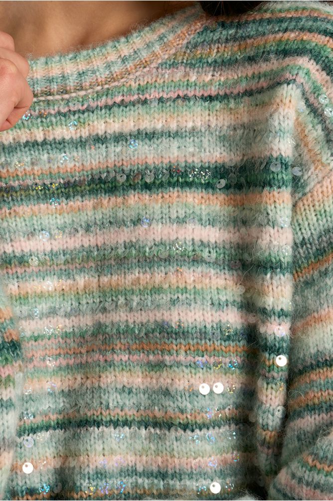 Pull en maille strassé