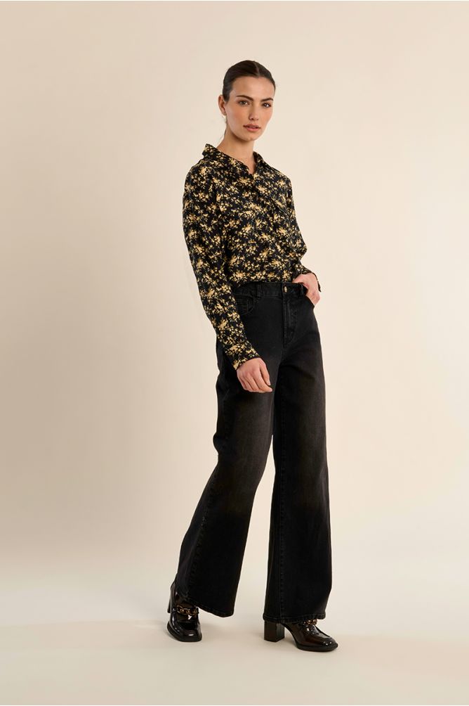 Floral crop shirt