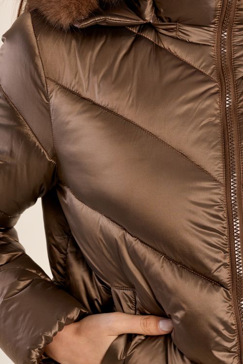 Chaqueta acolchada con capucha
