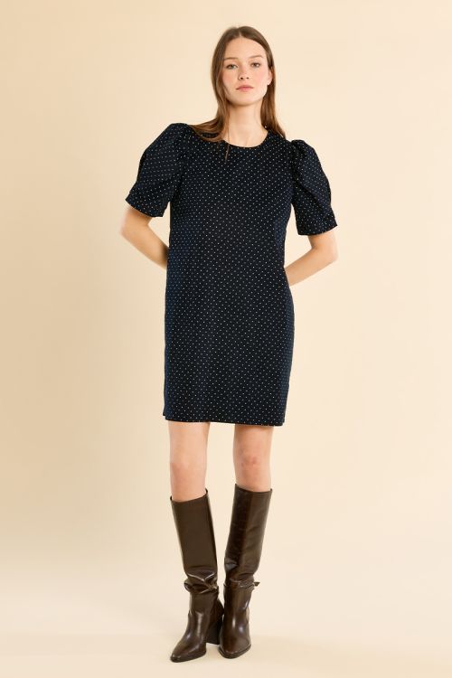 Short polka dot dress with leg of lamb sleeves