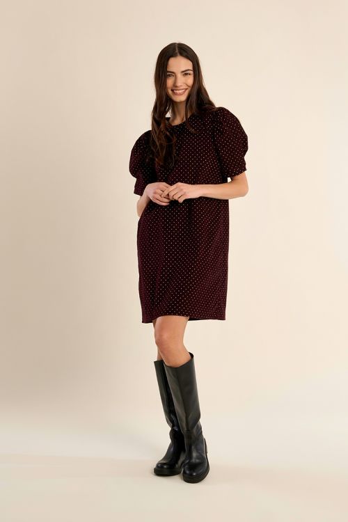 Short polka dot dress with leg of lamb sleeves