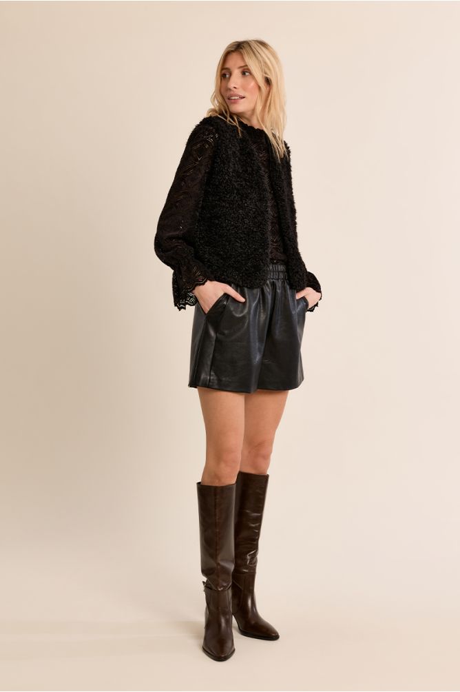 Imitation sheepskin sleeveless jacket