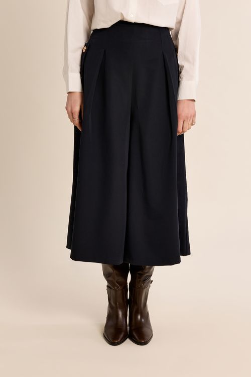 High-waisted culottes