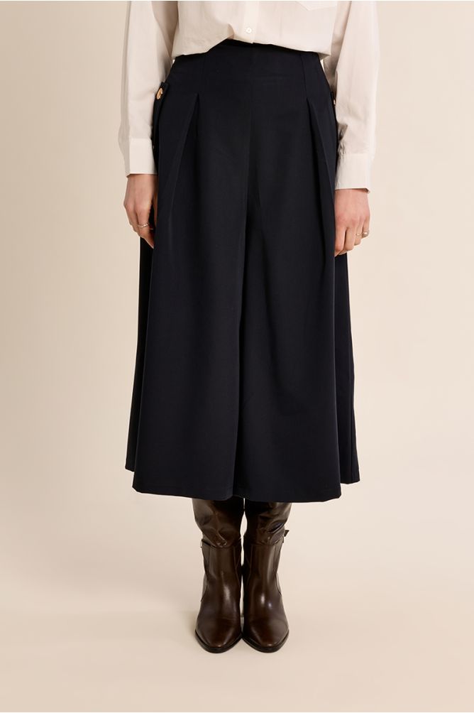High-waisted culottes