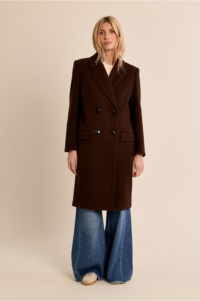 Straight coat
