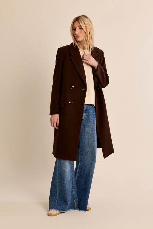 Straight coat