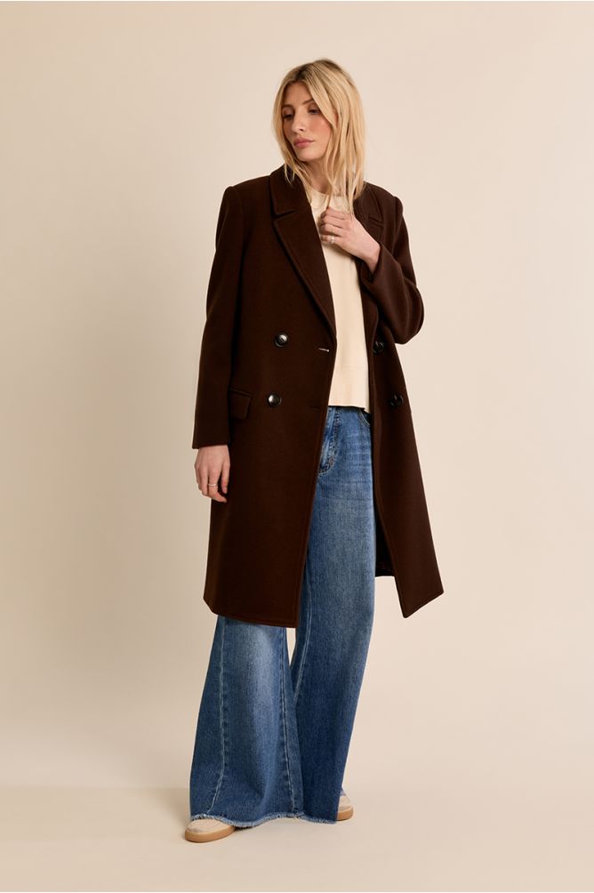 Straight coat