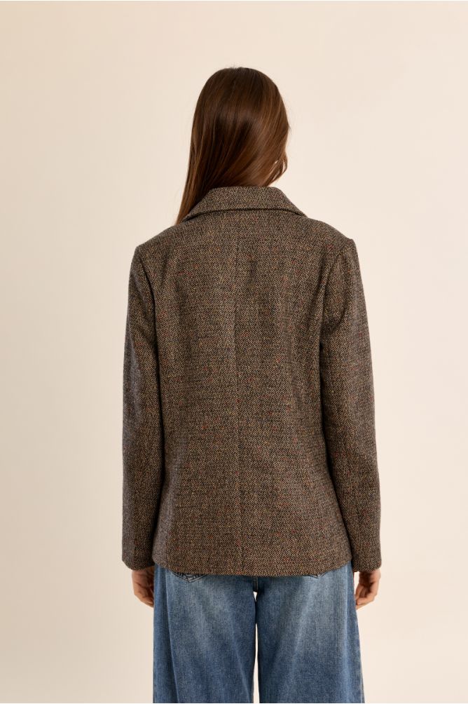 Blazer con estampado y doble botonadura
