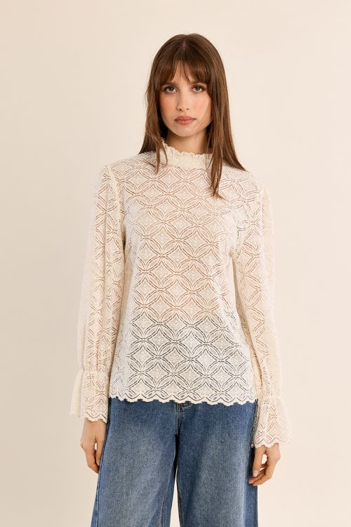 Straight blouse in semi-transparency