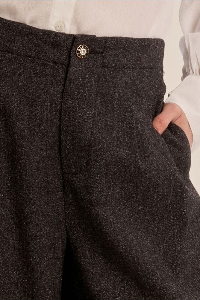 Pantalon taille haute, jambes larges