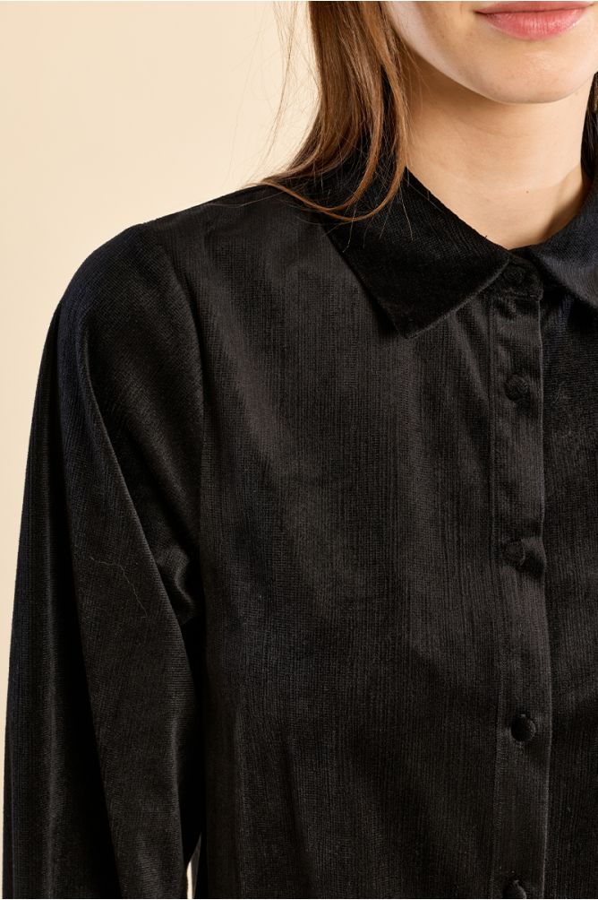 Robe chemise courte volantée