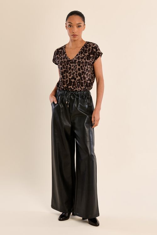 Pantalon évasé en simili-cuir
