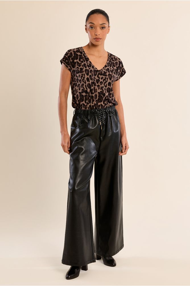 Pantalón largo efecto cuero