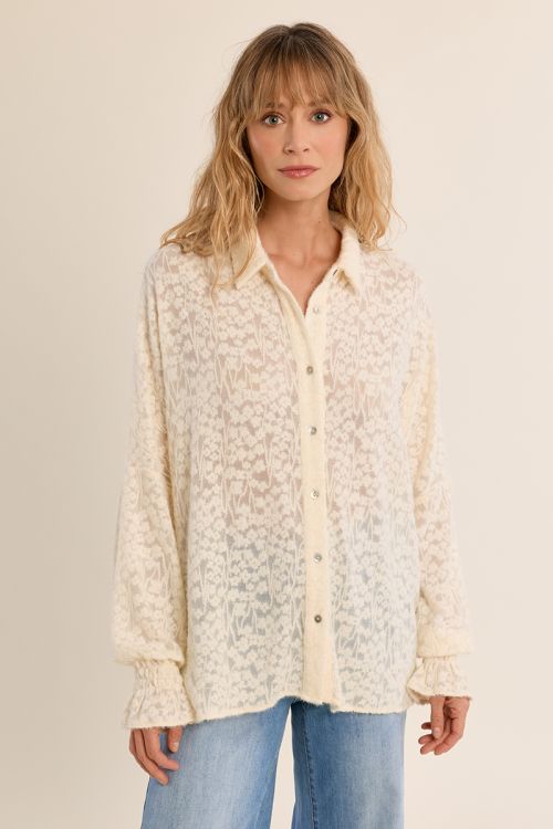 Chemise fleurie ajourée