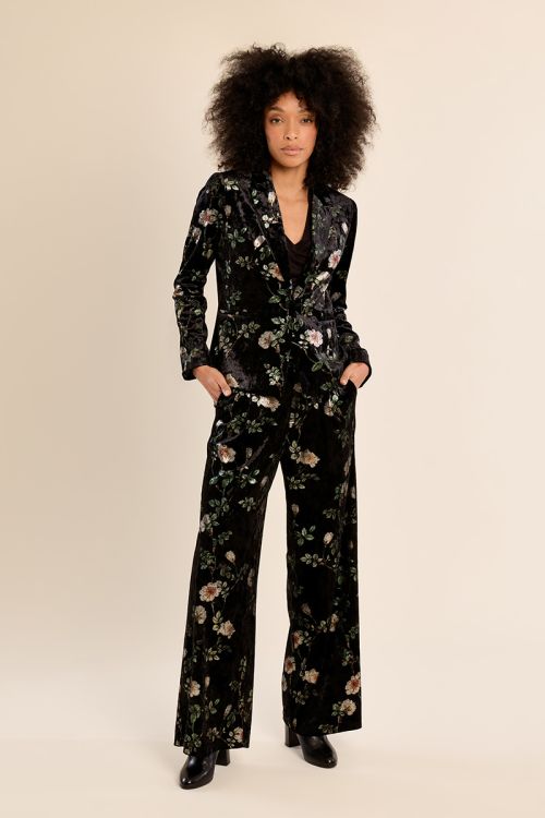 Floral velvet blazer