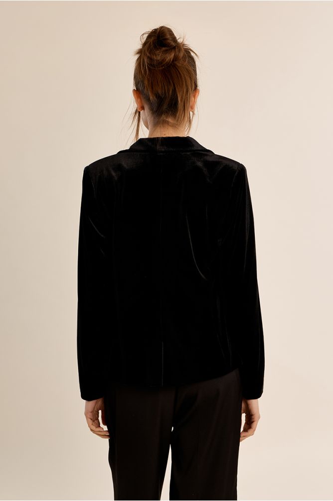Blazer aterciopelado con cuello y solapa