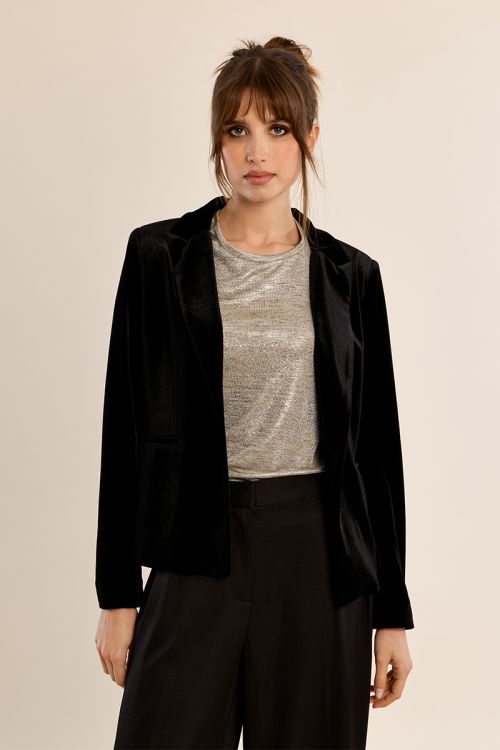 Cropped velvet blazer