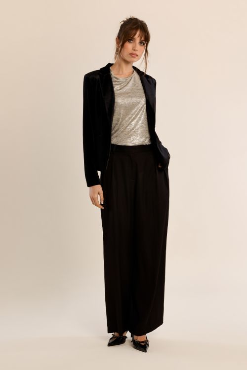 Blazer aterciopelado con cuello y solapa