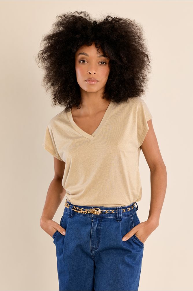 Plain V-neck T-shirt